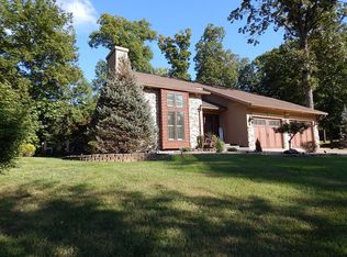 5986 Market Rd, Marion, IL 62959