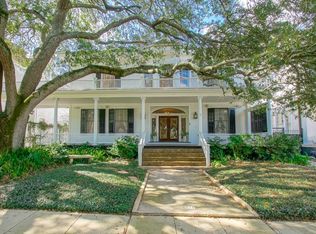 14 Rosa Park, New Orleans, LA 70115