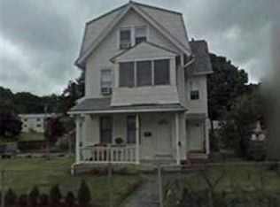 3 Tomlinson St, Ansonia, CT 06401