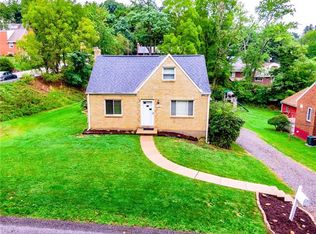 126 Bridle Rd, Glenshaw, PA 15116