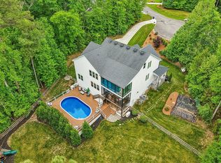 66 Romie Ct, Pittsboro, NC 27312