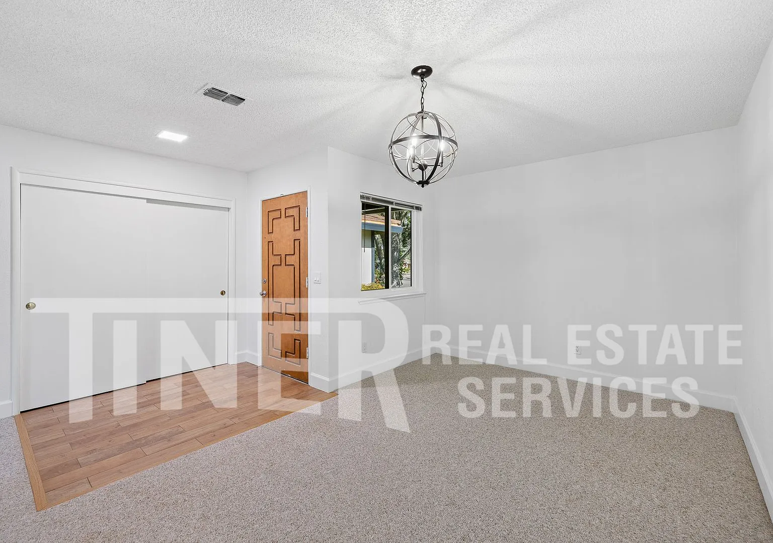 6406 Winding Way - Tier 2 - Spacious Carmichael Home with Lush Backyard — Photo 3