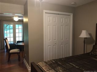 62 Hanover Rd, Newtown, CT 06470