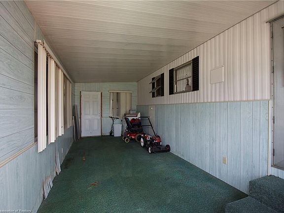 4th image of 3305 Illinois Ave