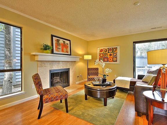 4th image of 6051 Joaquin Murieta Ave APT A