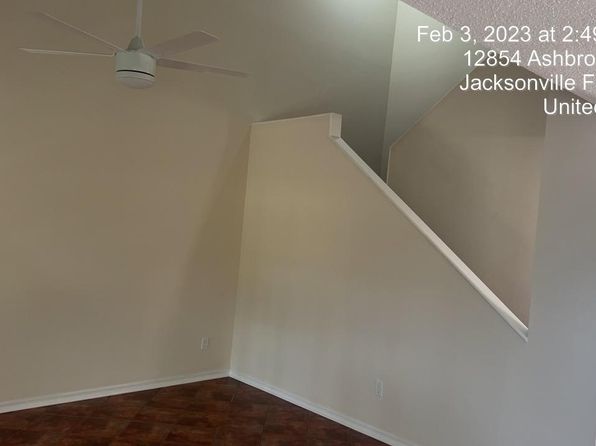 12846 Ashbrook Cir E