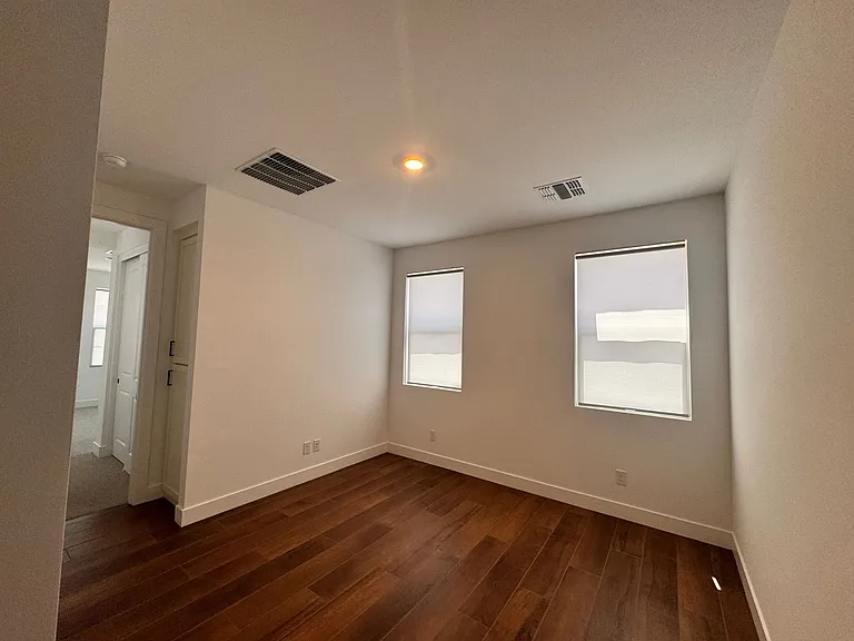 7283 N Blue Sky Dr — Photo 4