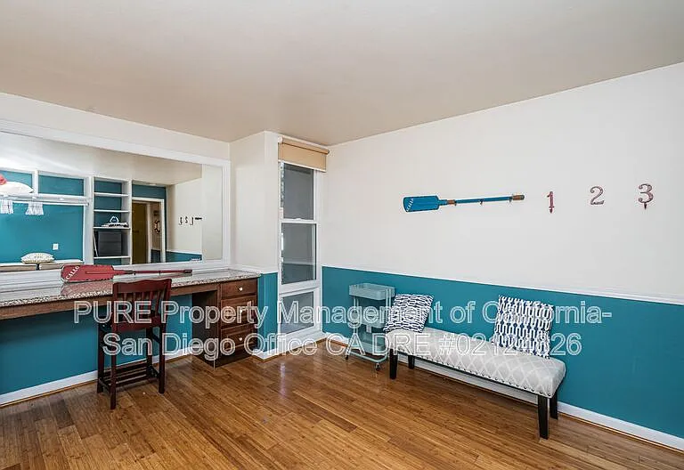 2510 Torrey Pines Rd #209 — Photo 15