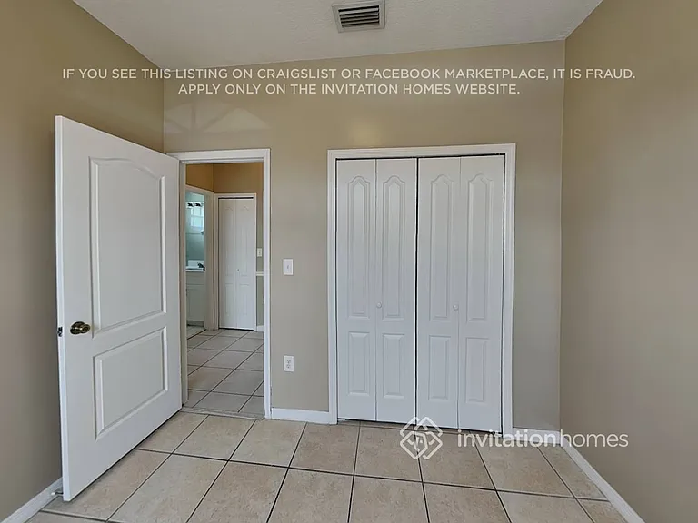 16960 SW 141st Ave — Photo 14