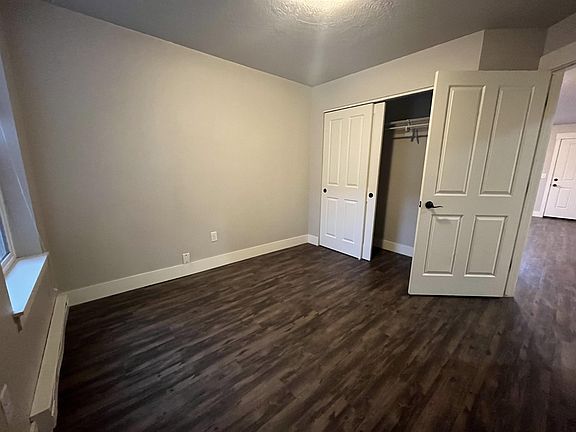 3rd image of 1725 S 3rd St W #15966595