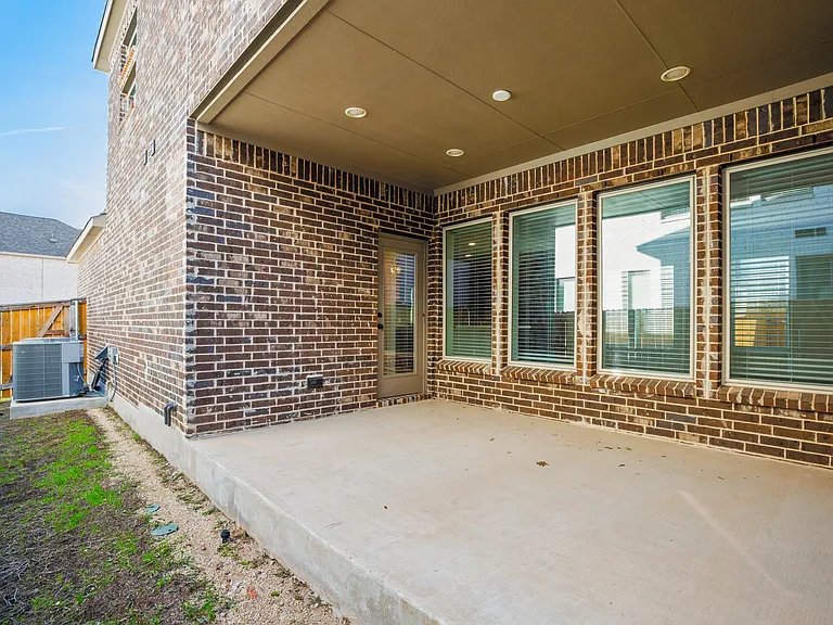 932 Azul Lagoon Dr — Photo 24