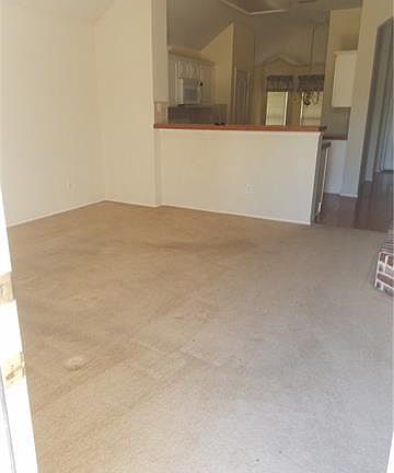 2nd image of 1722 River Oaks Dr
