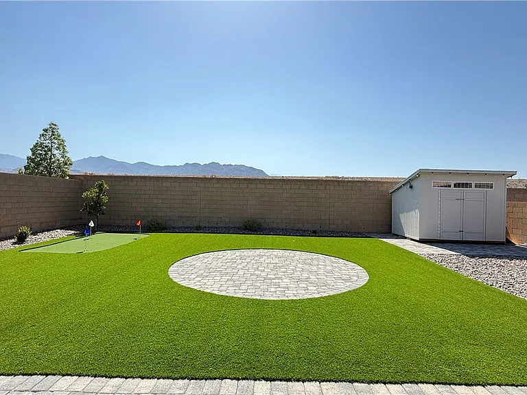 7491 Bonnie Piper St — Photo 26