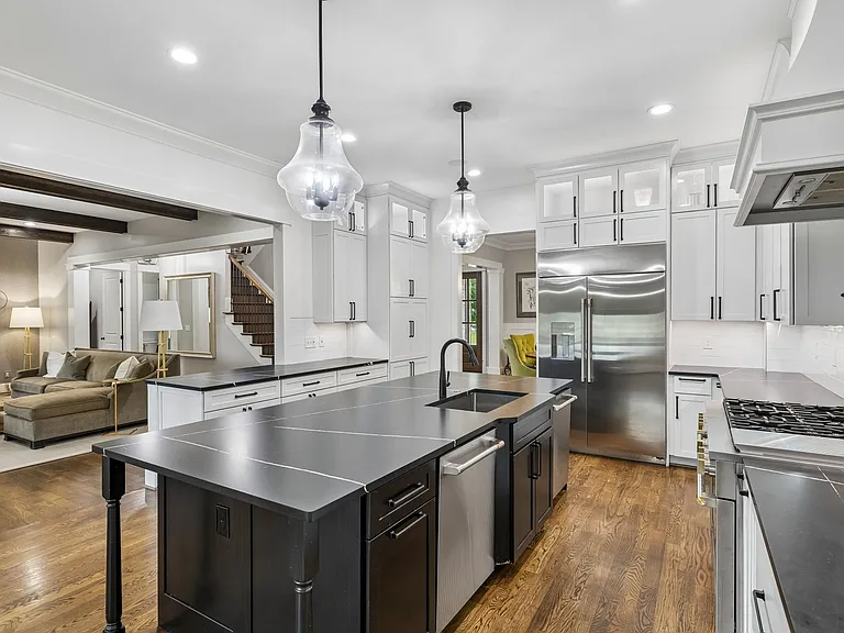 8231 Glover Dr — Photo 90