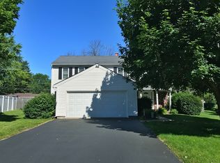 1912 N Sherman Dr, McHenry, IL 60050