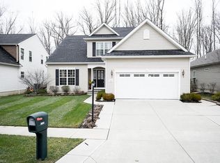 3693 Firethorn Dr, Aurora, OH 44202