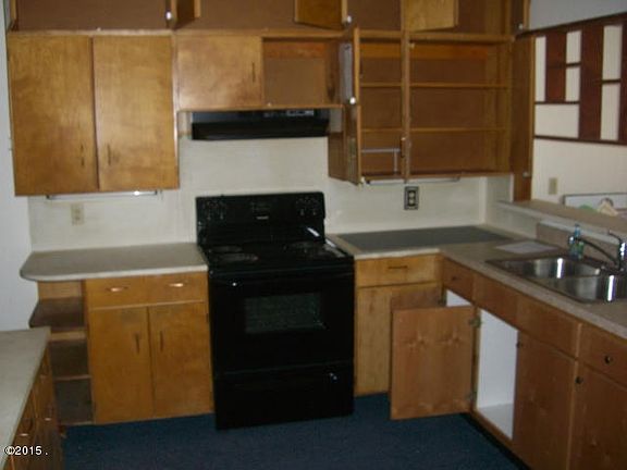 4th image of 202 5th Ave E