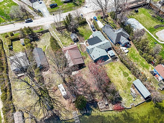 5th image of 108 Moores Beach Rd
