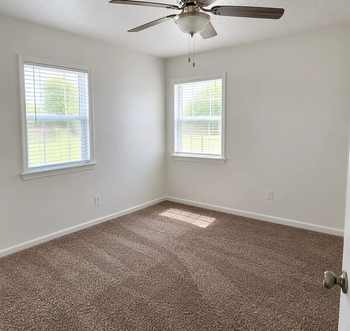 2602 NW Commerce Circle, Runyon - 1 — Photo 3