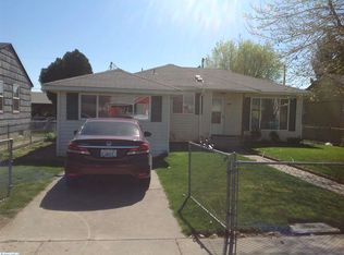 920 W Agate St, Pasco, WA 99301