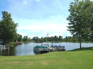 257 Ridge Lake Dr #F-25, Manning, SC 29102