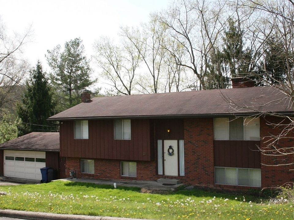 1st image of 22 Canterbury Dr