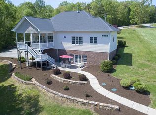 195 Black Angus Rd, Leasburg, NC 27291