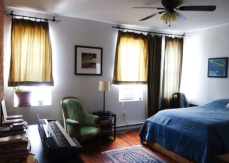3rd Floor Apt 1 Bed / 1 Bath