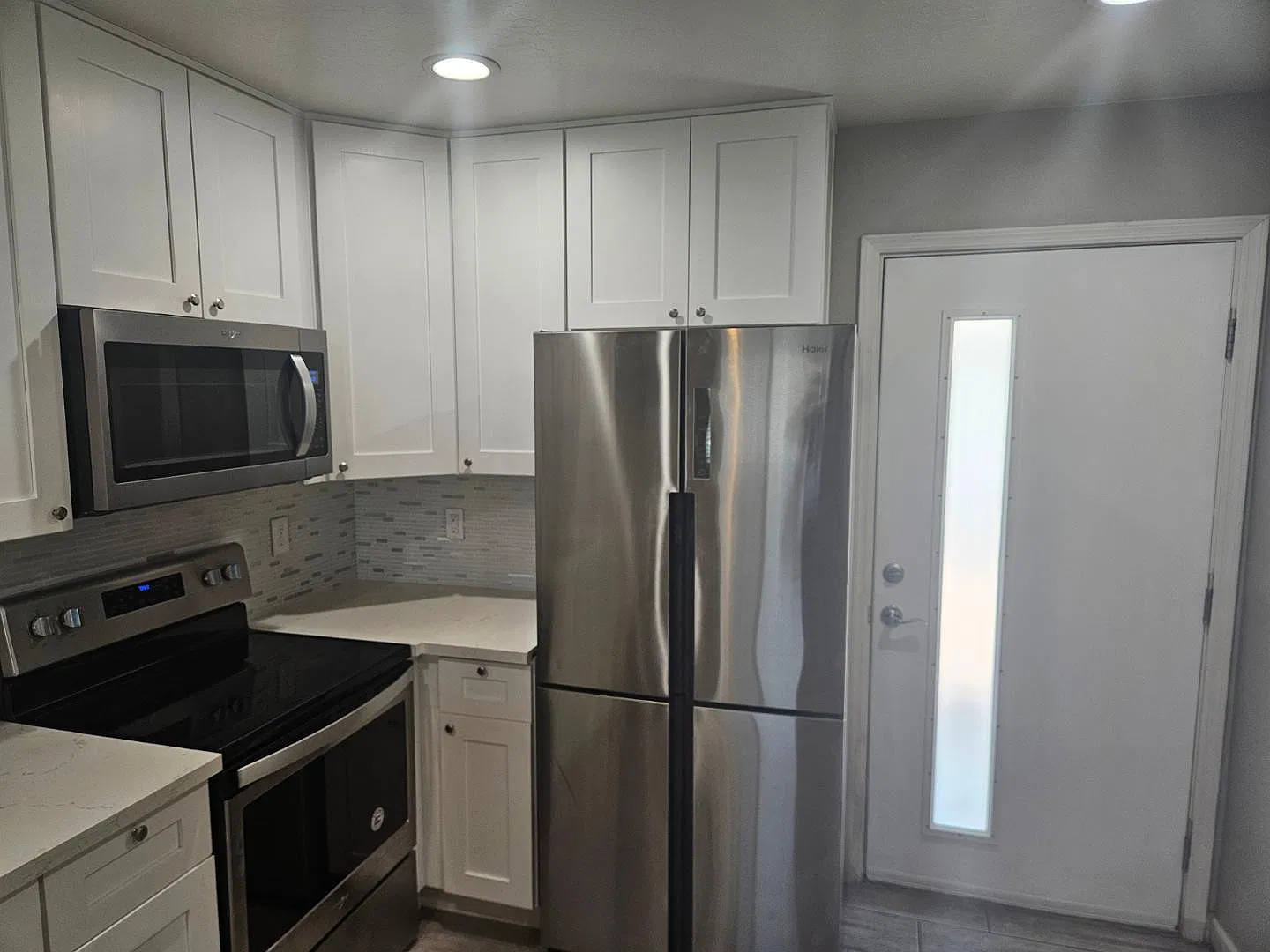 2 bed, 2.0 bath, 847 sqft, $1,349 — Photo 3