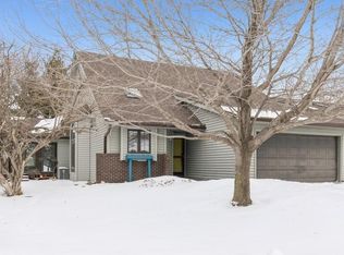 201 Southwoods Dr, Nevada, IA 50201
