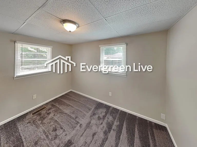 6770 Burkhead Dr — Photo 13