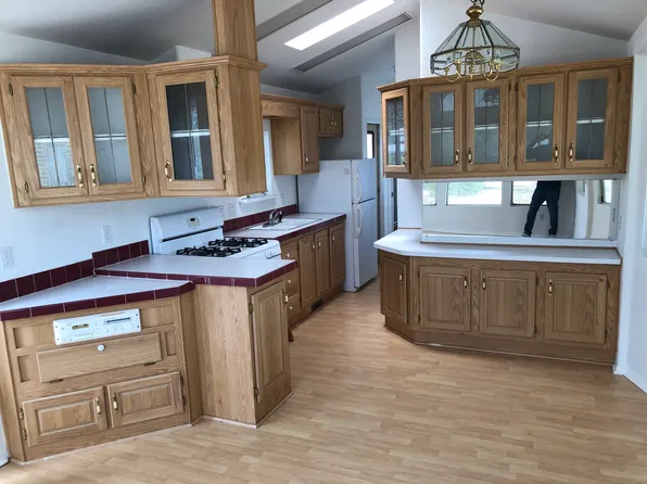 2030 Black Canyon Rd, Ramona, CA