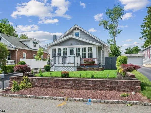 15 Clover Pl, Mine Hill Twp., NJ 07803
