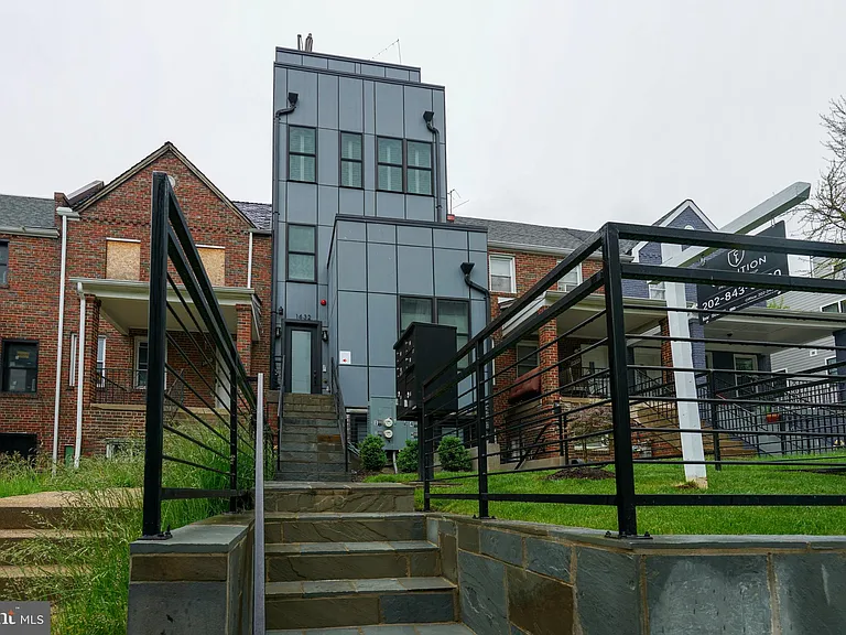 1632 K St NE #PENTHOUSE — Photo 5