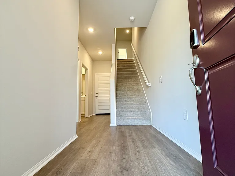 4889 Merida Way — Photo 5