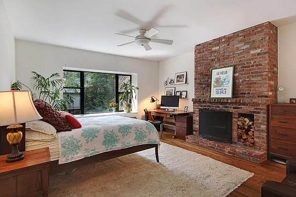 Sold by Corcoran | media 20