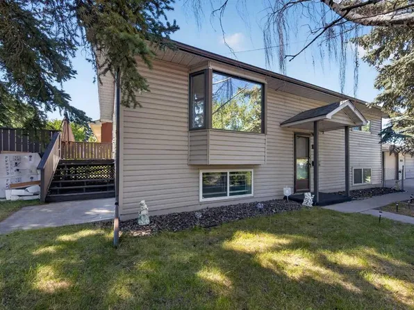 4604 SE 29th Ave NW, Calgary, AB T3B 0J2