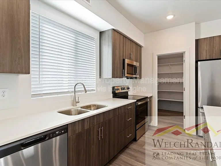 2348 W James Way — Photo 15