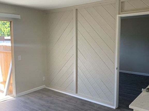 2nd image of 412 Plymouth Dr Unit 3