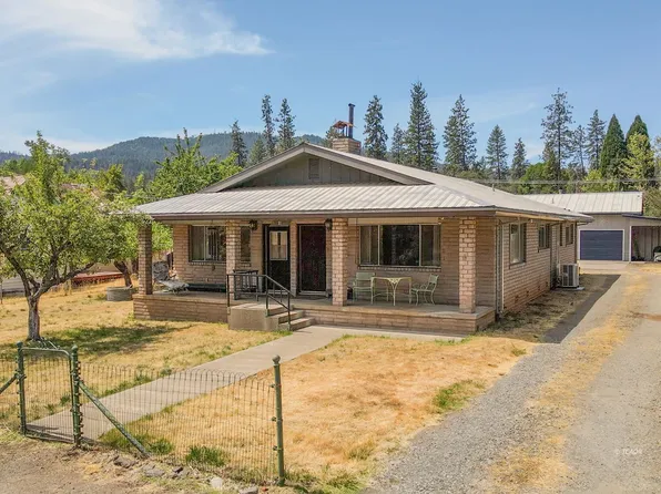 81 Taylor St, Weaverville, CA 96093