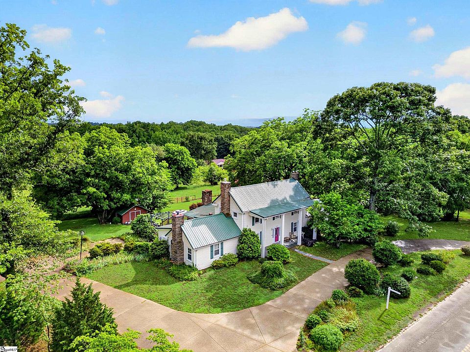 1st image of 2471 Holly Springs Rd