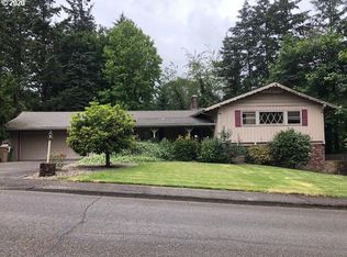 1400 Laburnum Way, Lake Oswego, OR 97034