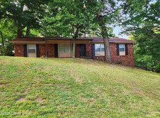 1201 Rudgate Cv, Louisville, KY 40214