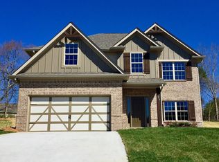 79 Carrington Blvd #2, Lenoir City, TN 37771