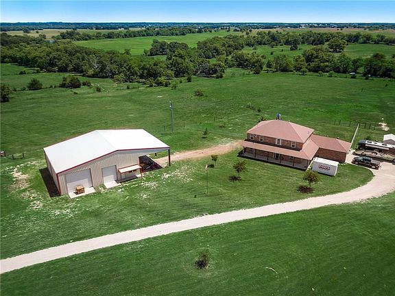 2nd image of 1596 Vz County Road 3415