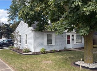 303 E Thirteen Mile Rd, Royal Oak, MI 48073