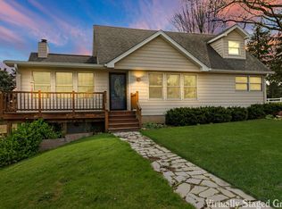 34899 N Park Dr, Ingleside, IL 60041