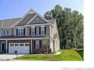 11143 Sandstone Rd, Charlotte, NC 28277