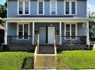 920 W 5th St, Dubuque, IA 52001