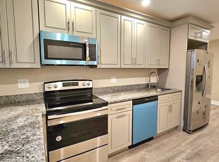 2216 Broadway Ave APT 12, Pittsburgh, PA 15216